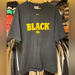 Vintage 90’s Iowa Hawkeye Nike Shirt